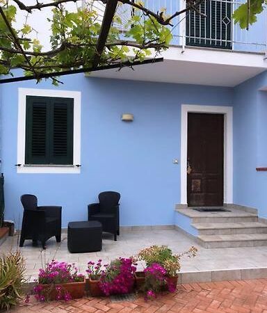 Appartamento Villa Loredana Praia a Mare Exteriér fotografie